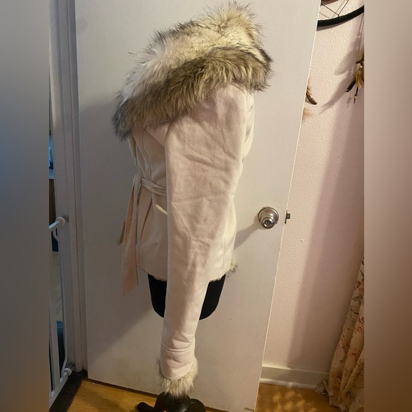 UPCOUNTRY BY DU MONDE FAUX FUR FAUX SUEDE JACKET WOMEN'S SMALL W/ BELT, POCKETS - Picture 5 of 16